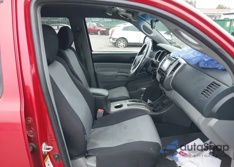 2014 Toyota Tacoma Base V6 z USA, uszkodzony, nr VIN 3TMMU4FN2EM070457